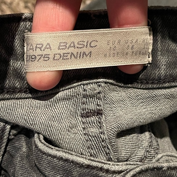 Zara basic gray distressed denim raw hem skinny jeans - Picture 3 of 4
